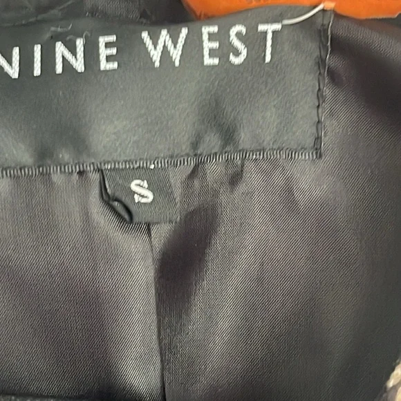 Leopard Print Jacket - Picture 5 of 7